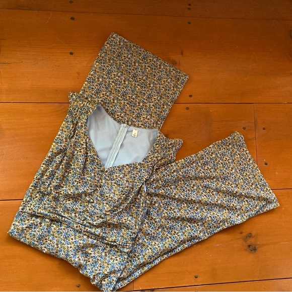 Francesca's Floral Jumpsuit - Picture 1 of 5
